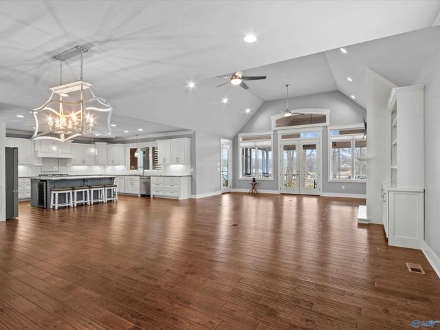 108 Lake Creek Drive, Guntersville, AL 35976