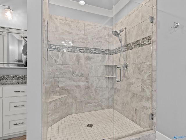 108 Lake Creek Drive, Guntersville, AL 35976