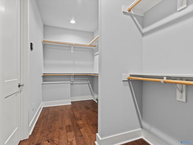 108 Lake Creek Drive, Guntersville, AL 35976