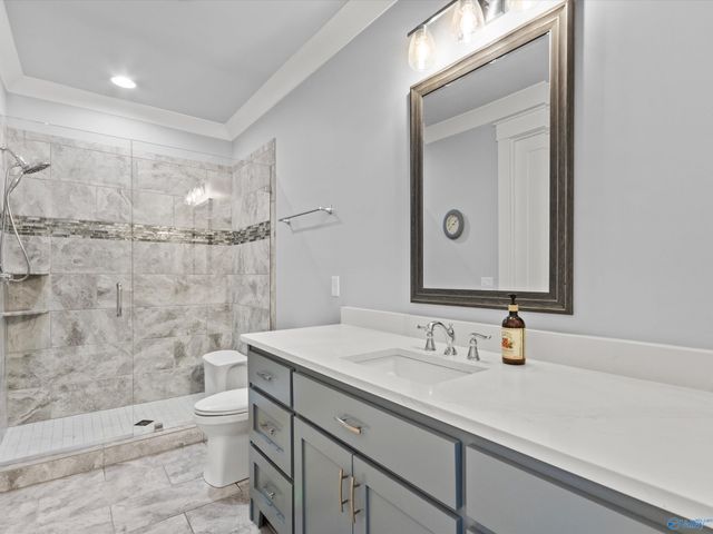 108 Lake Creek Drive, Guntersville, AL 35976