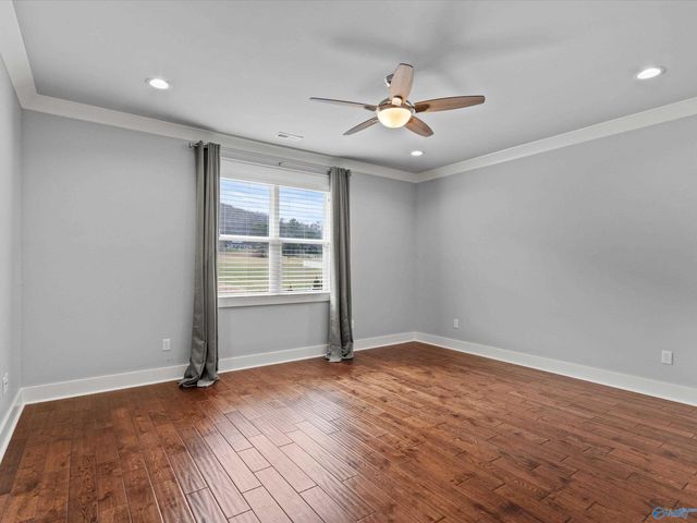 108 Lake Creek Drive, Guntersville, AL 35976