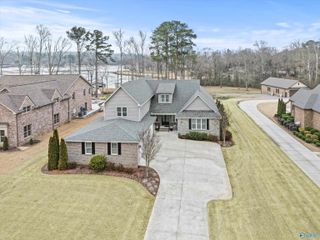 108 Lake Creek Drive, Guntersville, AL 35976
