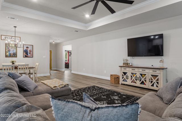 5297 South Street, Ocean Springs, MS 39564