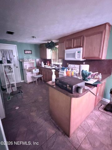 7019 WELLAND Road, Jacksonville, FL 32209