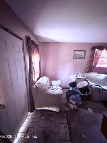 7019 WELLAND Road, Jacksonville, FL 32209