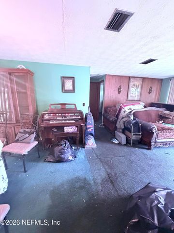 7019 WELLAND Road, Jacksonville, FL 32209