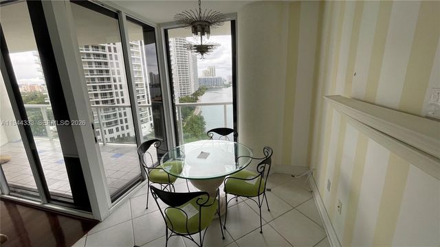 4000 Island Blvd 1105, Aventura, FL 33160