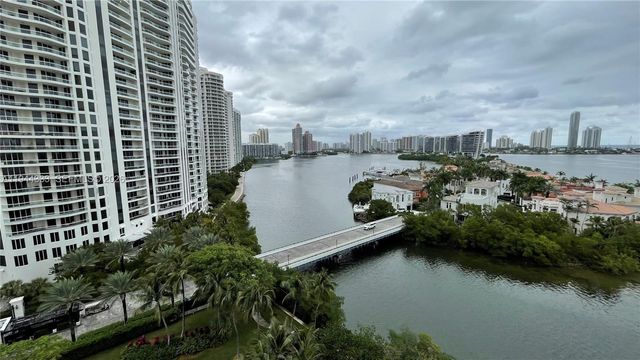 4000 Island Blvd 1105, Aventura, FL 33160