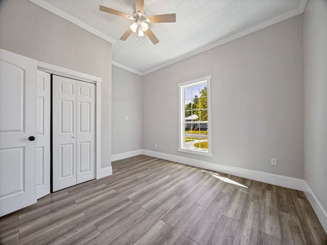 917 W Sears Street, Denison, TX 75020