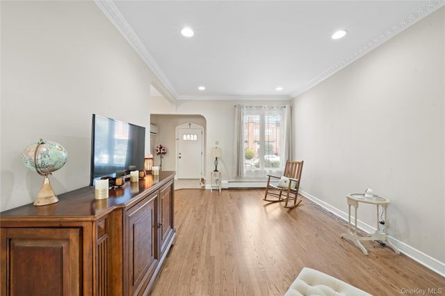 5938 69th Lane, Maspeth, NY 11378