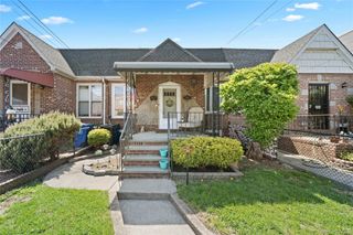 5938 69th Lane, Maspeth, NY 11378