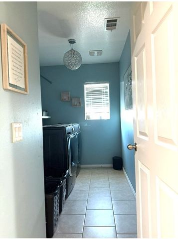 6244 W Avenue J13, Lancaster, CA 93536