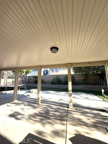 6244 W Avenue J13, Lancaster, CA 93536