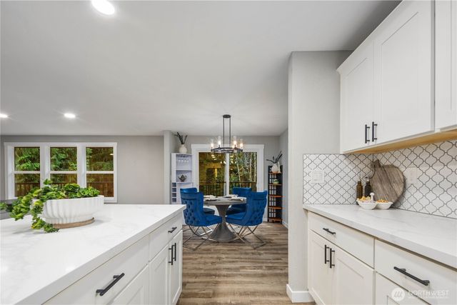 5914 43rd Avenue NW, Gig Harbor, WA 98335