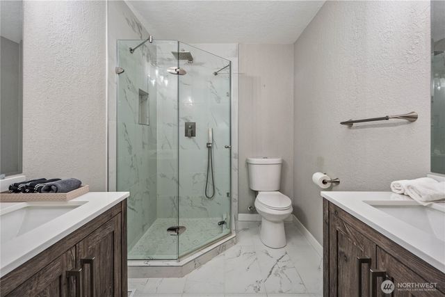 5914 43rd Avenue NW, Gig Harbor, WA 98335