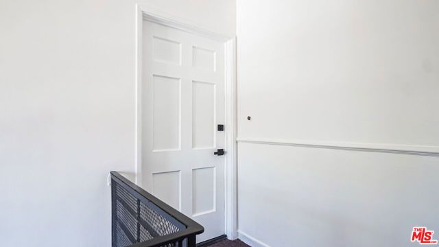 4030 Abourne Road C, Los Angeles, CA 90008