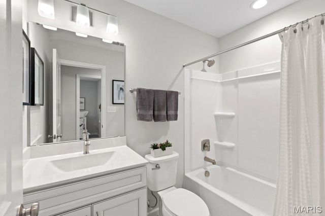 2 Georgetown at Harvest Townhome, O'fallon, MO 63385