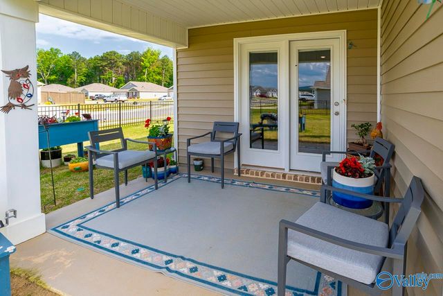 105 Syd Road, Owens Cross Roads, AL 35763