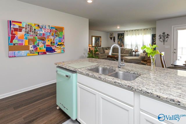 105 Syd Road, Owens Cross Roads, AL 35763