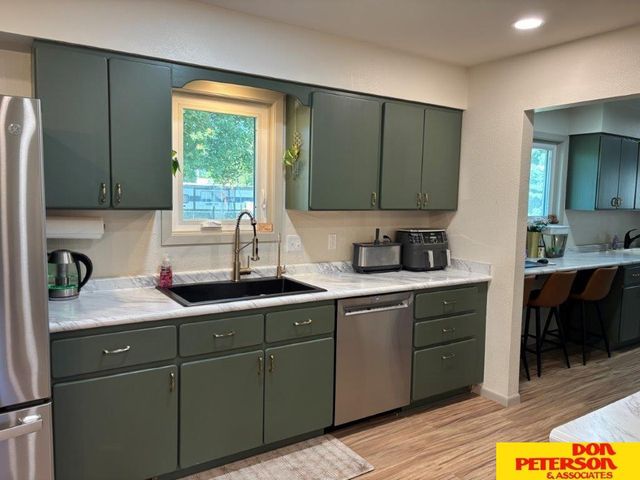 106 S Cedar Avenue, Hartington, NE 68739