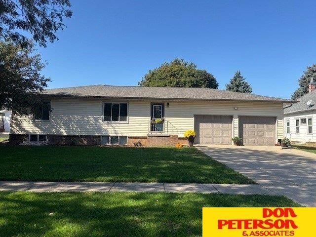 106 S Cedar Avenue, Hartington, NE 68739