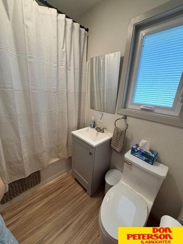 106 S Cedar Avenue, Hartington, NE 68739