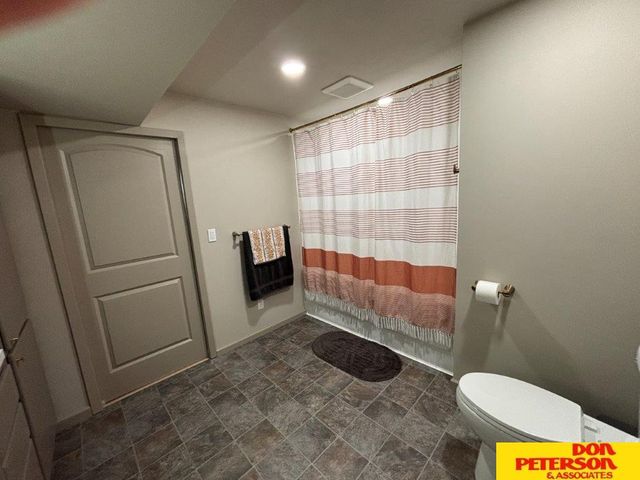 106 S Cedar Avenue, Hartington, NE 68739