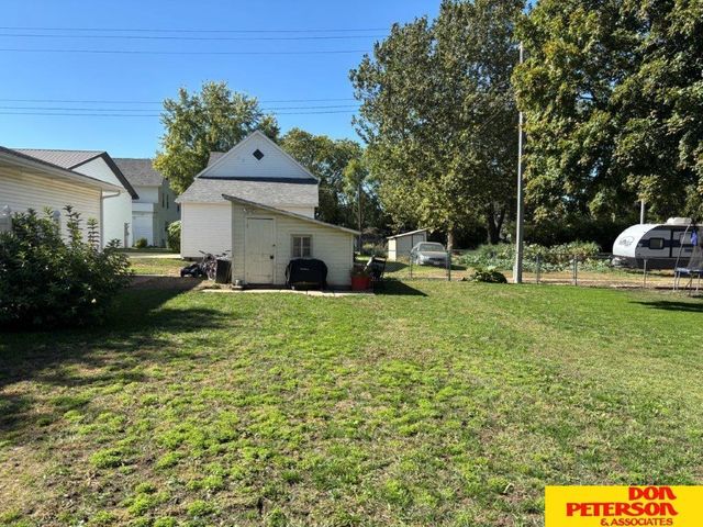 106 S Cedar Avenue, Hartington, NE 68739