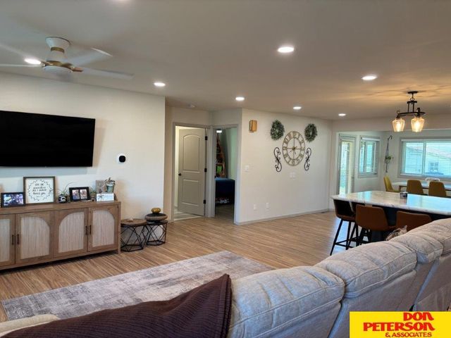 106 S Cedar Avenue, Hartington, NE 68739