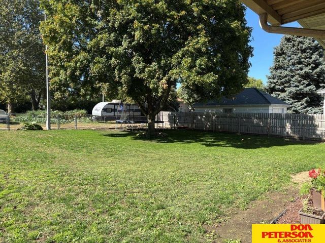 106 S Cedar Avenue, Hartington, NE 68739