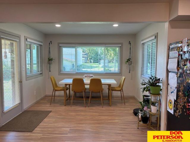 106 S Cedar Avenue, Hartington, NE 68739