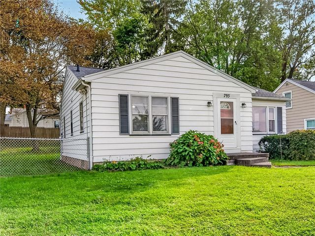 793 Westchester Avenue, Irondequoit, NY 14609