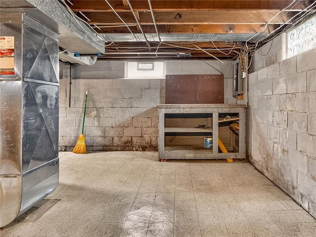 793 Westchester Avenue, Irondequoit, NY 14609
