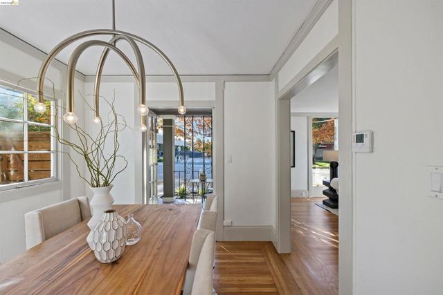 2935 Florence St, Berkeley, CA 94705