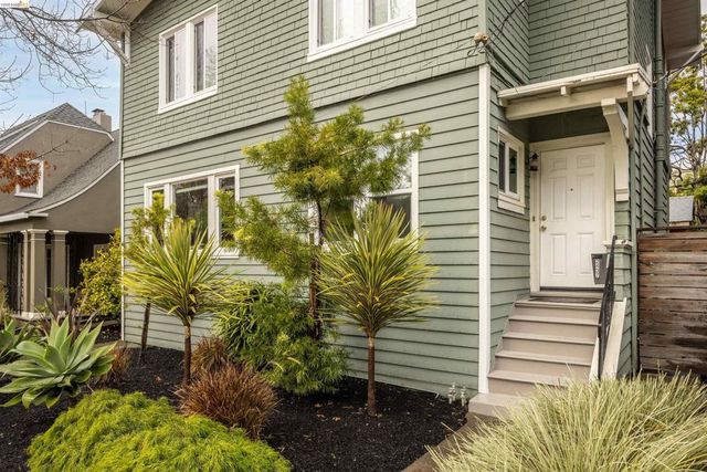 2935 Florence St, Berkeley, CA 94705
