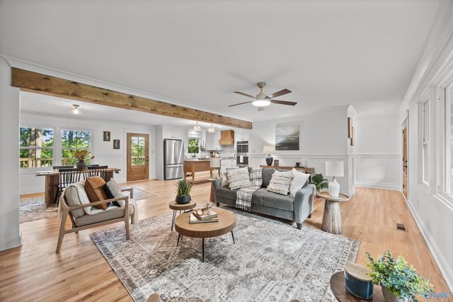 8009 Valley View Drive SE, Huntsville, AL 35802