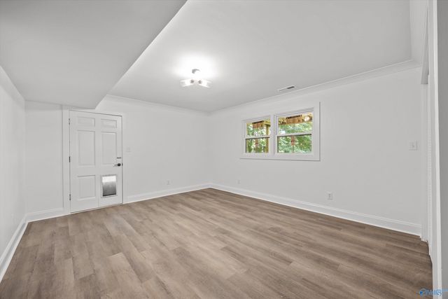 8009 Valley View Drive SE, Huntsville, AL 35802