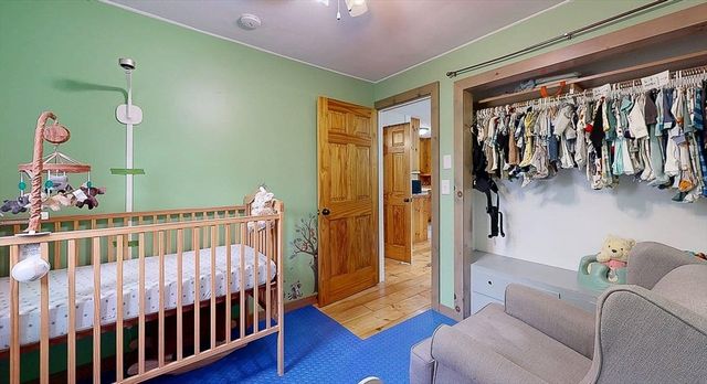 8 Juniper St, West Brookfield, MA 01585