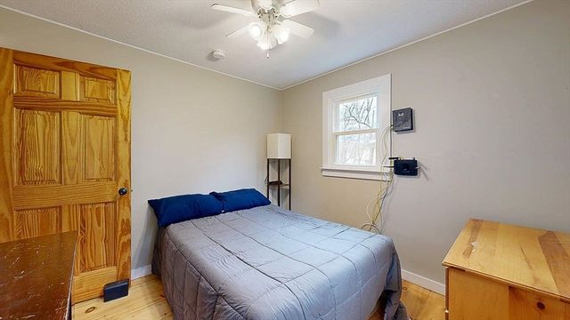 8 Juniper St, West Brookfield, MA 01585