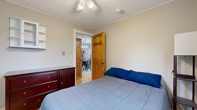 8 Juniper St, West Brookfield, MA 01585