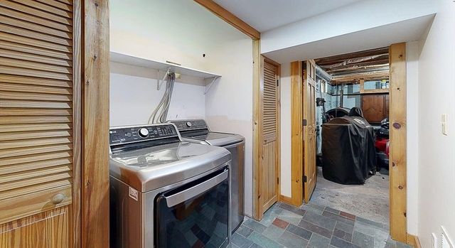 8 Juniper St, West Brookfield, MA 01585