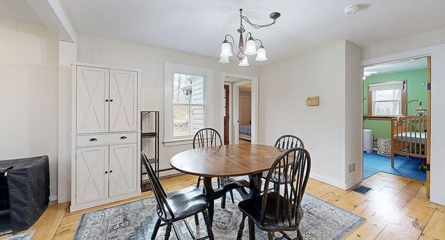 8 Juniper St, West Brookfield, MA 01585