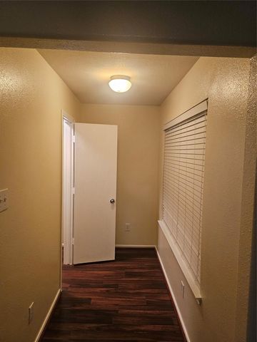5910 Minor Street, Houston, TX 77085