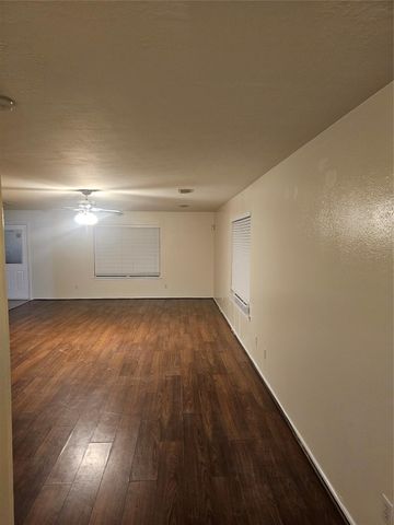 5910 Minor Street, Houston, TX 77085
