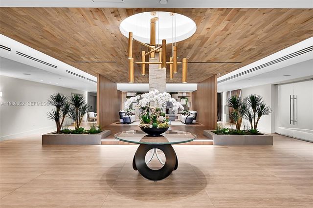 2301 Collins Ave 1525, Miami Beach, FL 33139