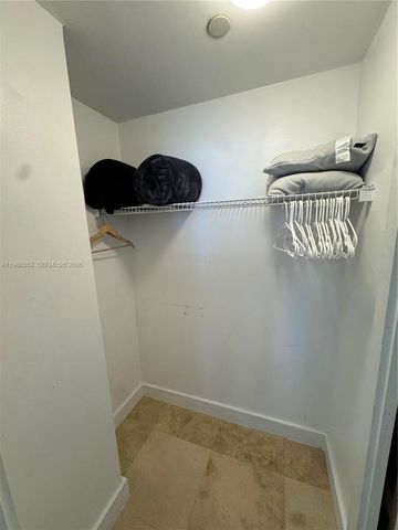 2301 Collins Ave 1525, Miami Beach, FL 33139