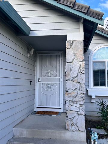 1824 Harding Ct, Antioch, CA 94509
