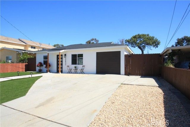 22832 Menlo, Torrance, CA 90502