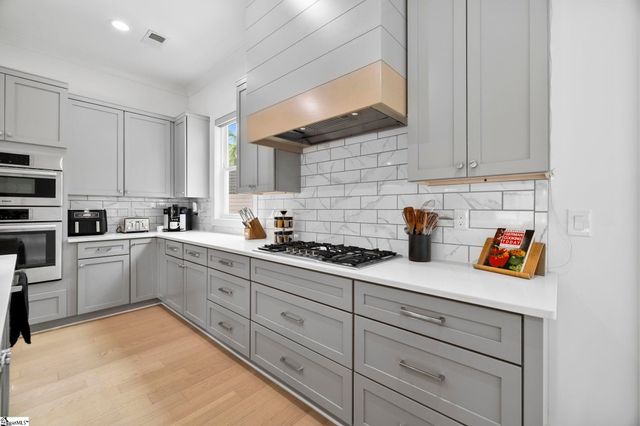 17 Azalea Spring Court, Greenville, SC 29615