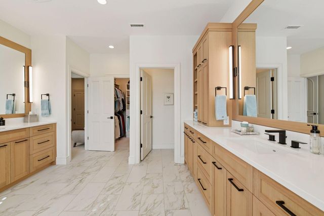 715 Rice Street E, Wayzata, MN 55391